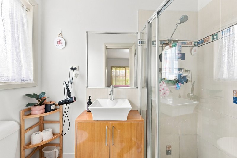 Photo - 6 Audrey Street, Thirlmere NSW 2572 - Image 6