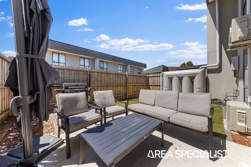 Photo - 6 Autumn Crescent, Carrum Downs VIC 3201 - Image 19