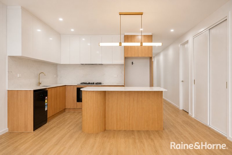 Photo - 6 Azure Road, Wollert VIC 3750 - Image 5
