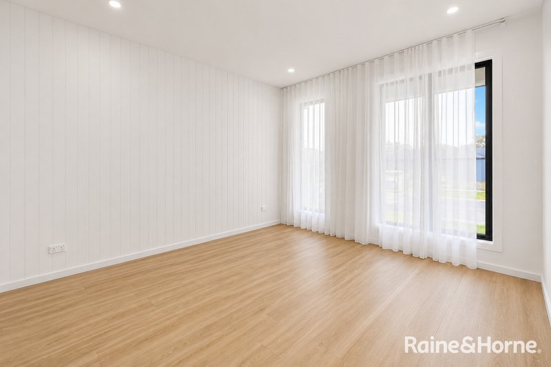 Photo - 6 Azure Road, Wollert VIC 3750 - Image 9