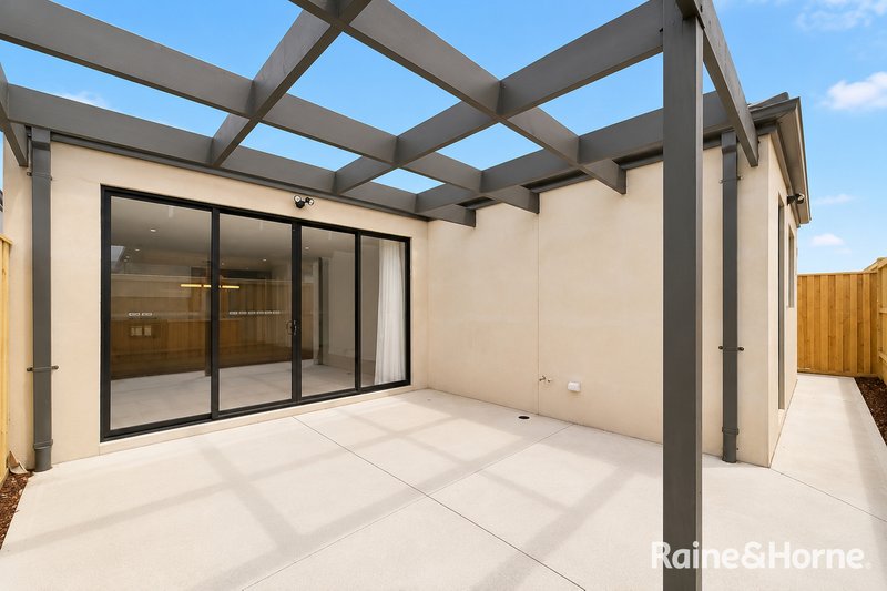 Photo - 6 Azure Road, Wollert VIC 3750 - Image 16