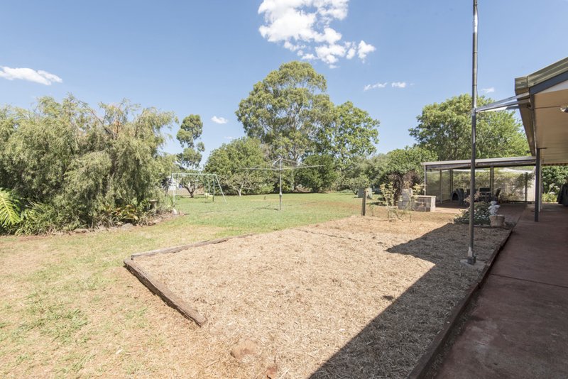 Photo - 6 Bailey Street, Southbrook QLD 4363 - Image 14