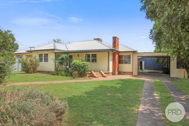 Photo - 6 Baird Crescent, Tamworth NSW 2340 - Image 1