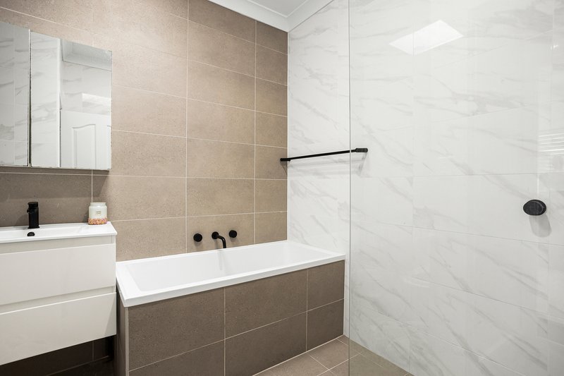 Photo - 6 Baker Place, Mount Warrigal NSW 2528 - Image 8