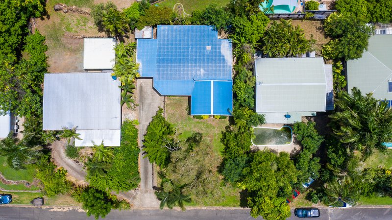 Photo - 6 Balaka Street, Cannonvale QLD 4802 - Image 22