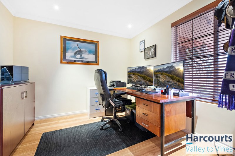 Photo - 6 Ballad Crescent, Bullsbrook WA 6084 - Image 8