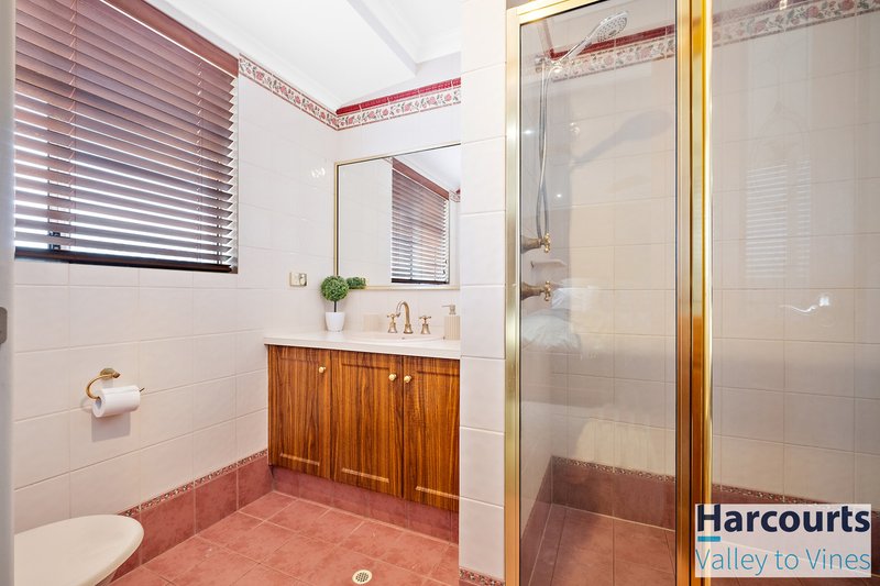 Photo - 6 Ballad Crescent, Bullsbrook WA 6084 - Image 11