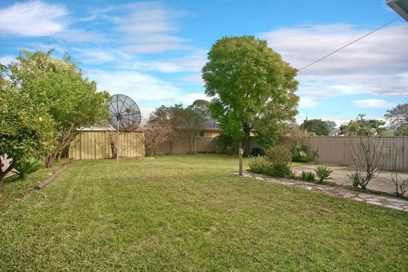 Photo - 6 Ballina Street, Georges Hall NSW 2198 - Image 8