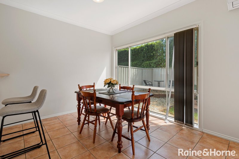 Photo - 6 Ballybunion Avenue, Craigieburn VIC 3064 - Image 7