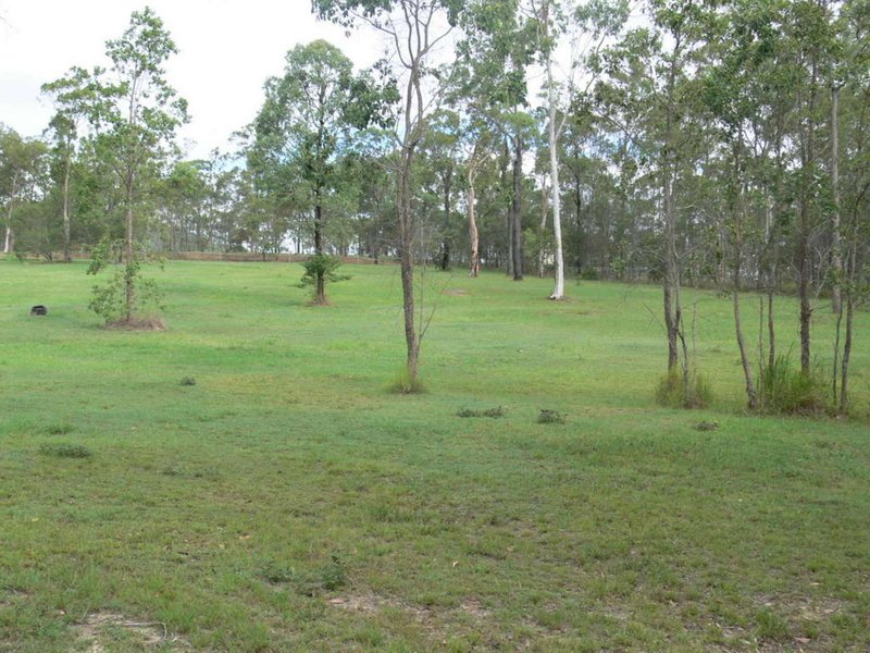 Photo - 6 Balmoral Court, Mount Hallen QLD 4312 - Image 3