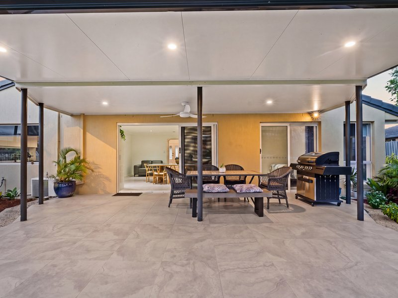 Photo - 6 Baltimore Court, Carrara QLD 4211 - Image 17