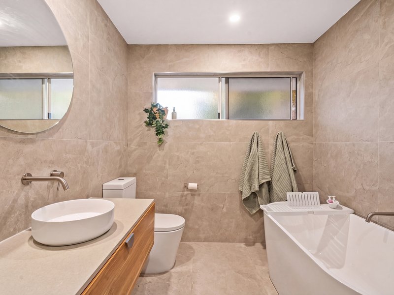 Photo - 6 Baltimore Court, Carrara QLD 4211 - Image 31