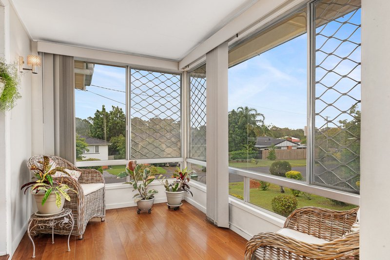 Photo - 6 Bamber Street, Chermside West QLD 4032 - Image 8