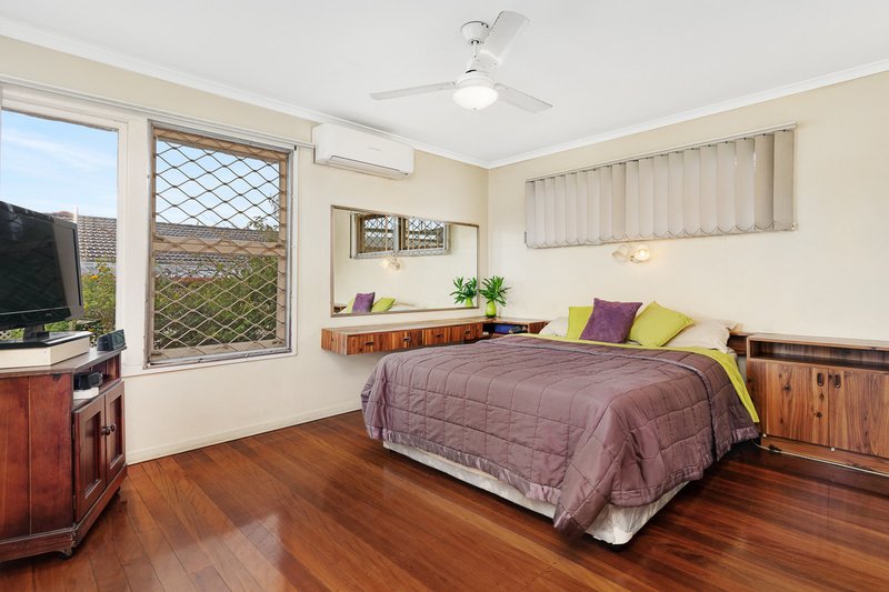 Photo - 6 Bamber Street, Chermside West QLD 4032 - Image 12