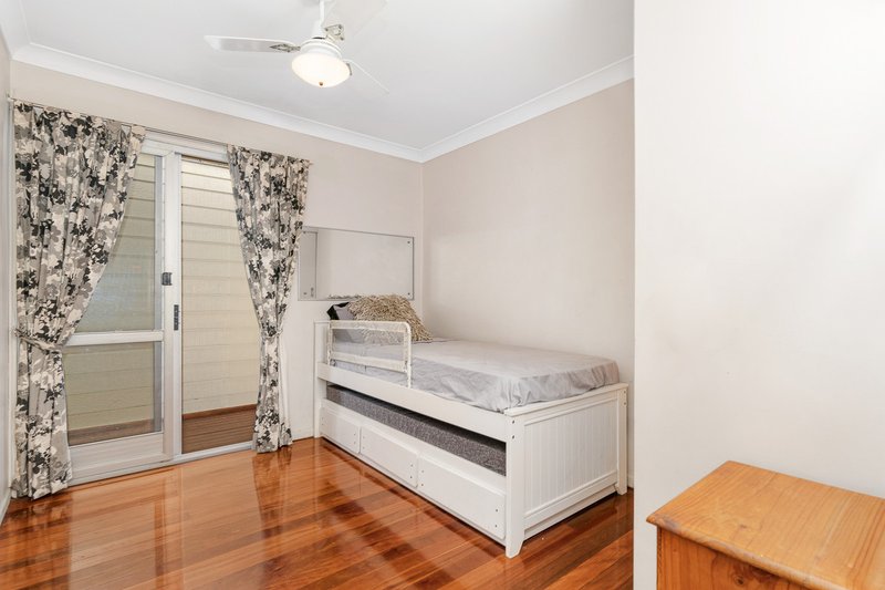 Photo - 6 Bamber Street, Chermside West QLD 4032 - Image 15