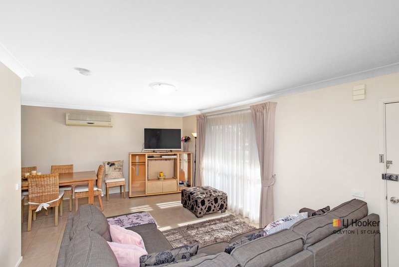 Photo - 6 Banks Drive, St Clair NSW 2759 - Image 4