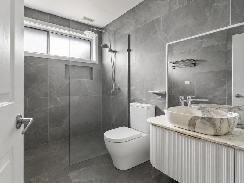 Photo - 6 Banool Avenue, South Penrith NSW 2750 - Image 7