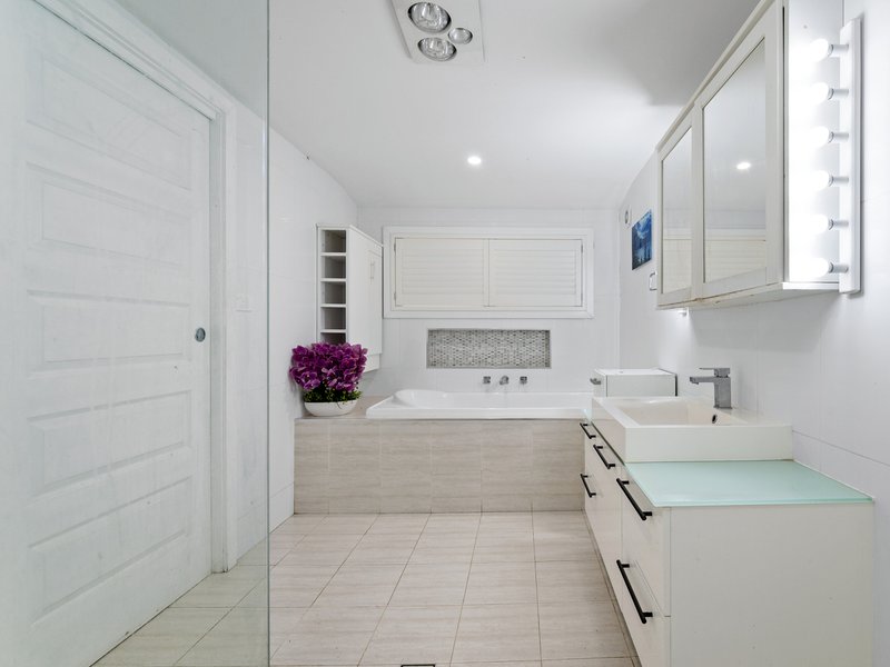 Photo - 6 Banool Avenue, South Penrith NSW 2750 - Image 12