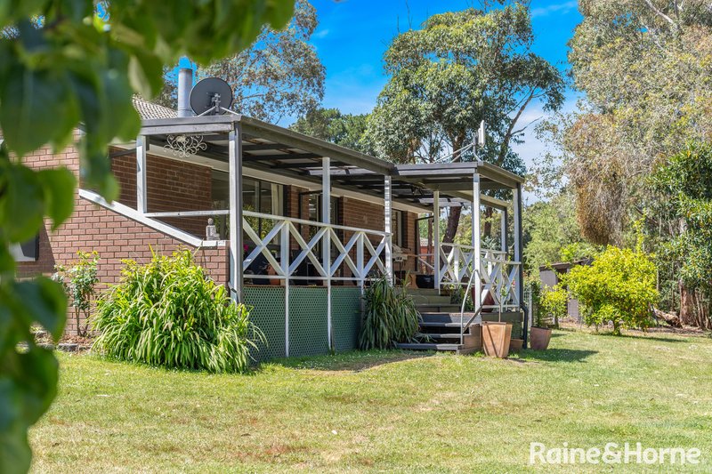 Photo - 6 Barclay Place, Riddells Creek VIC 3431 - Image 4