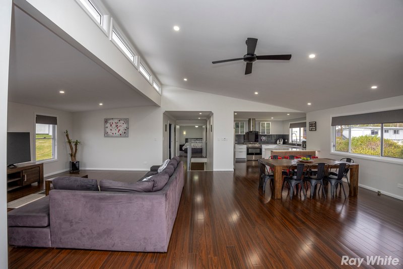 Photo - 6 Barcoo Place, Coomba Park NSW 2428 - Image 3