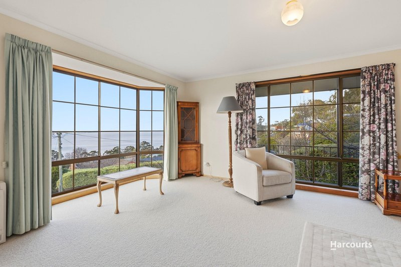 Photo - 6 Bareena Road, Taroona TAS 7053 - Image 12