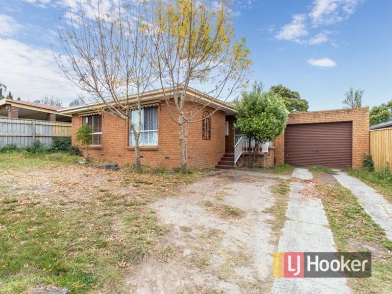 6 Barnsbury Close, Hampton Park VIC 3976