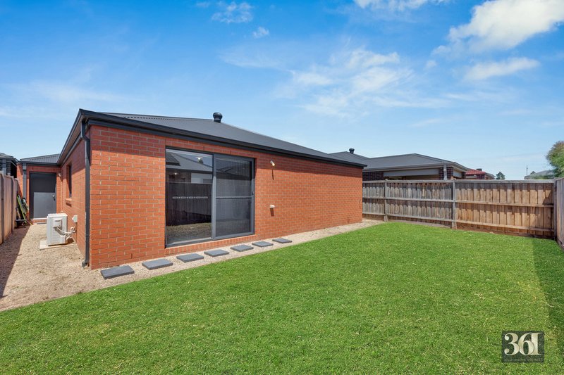 Photo - 6 Baron Road, Thornhill Park VIC 3335 - Image 14