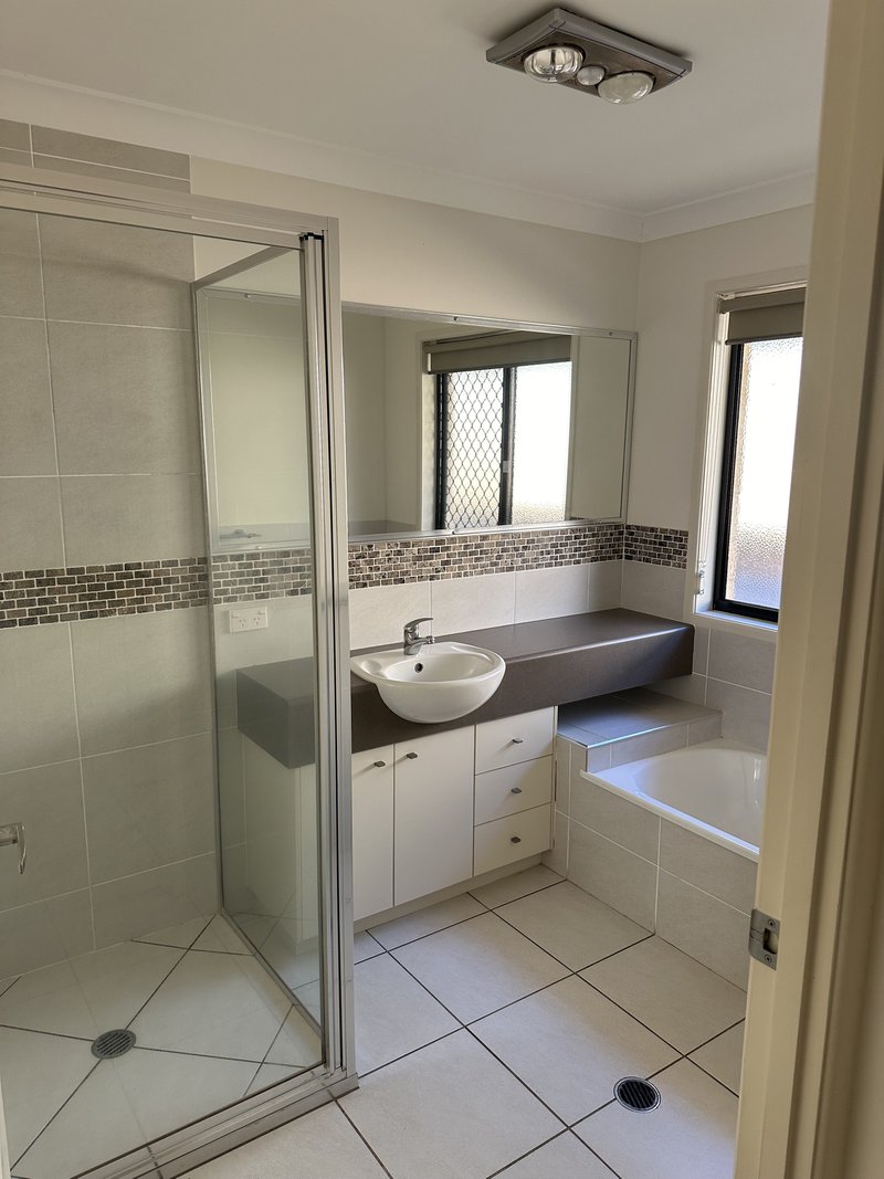 Photo - 6 Barrington Court, Pacific Heights QLD 4703 - Image 8