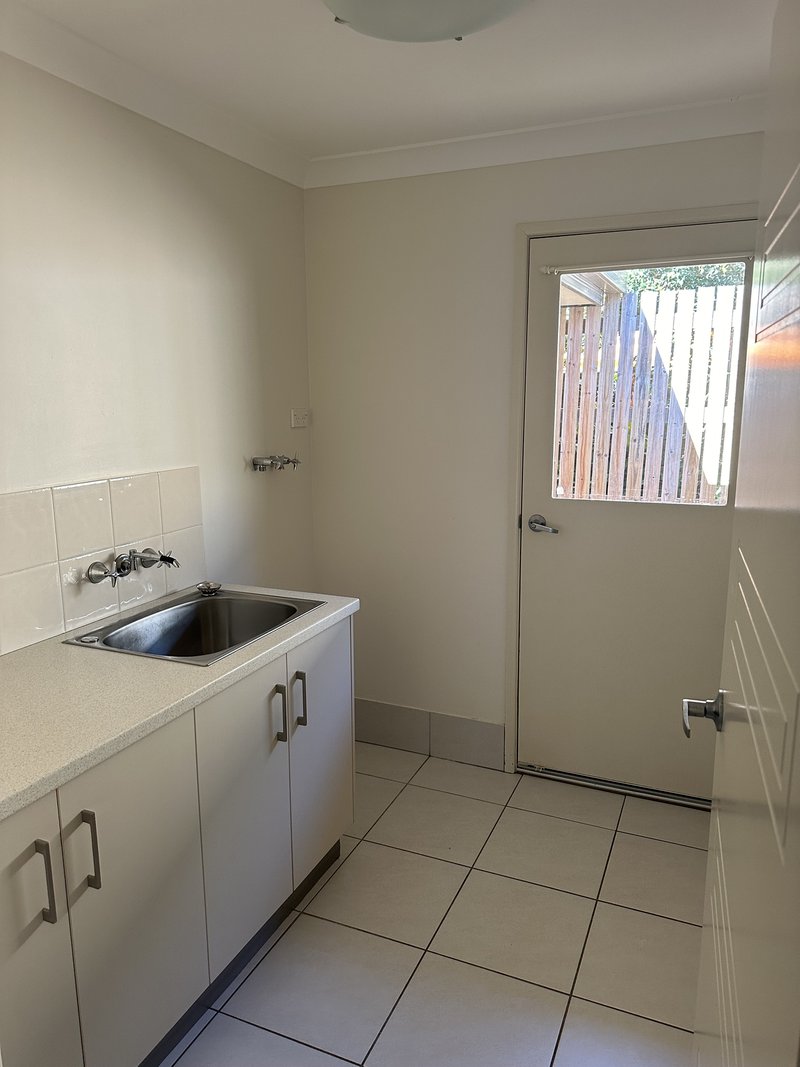 Photo - 6 Barrington Court, Pacific Heights QLD 4703 - Image 10