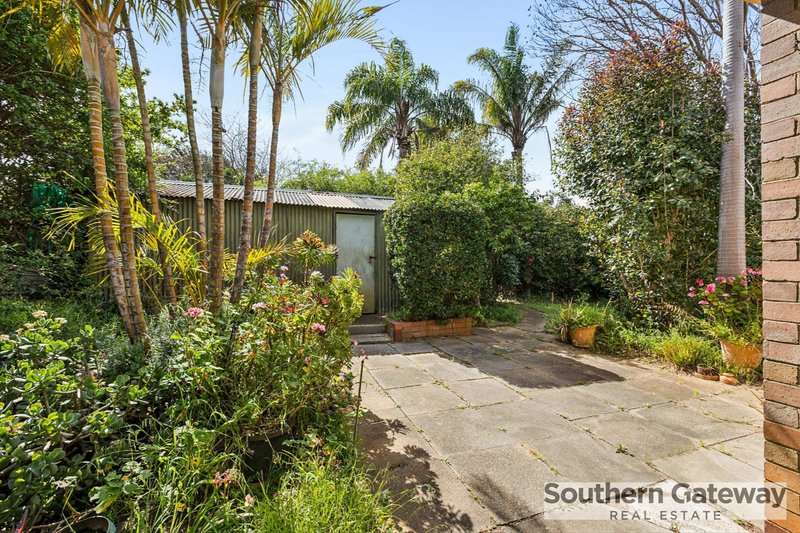 Photo - 6 Barron Way, Orelia WA 6167 - Image 6