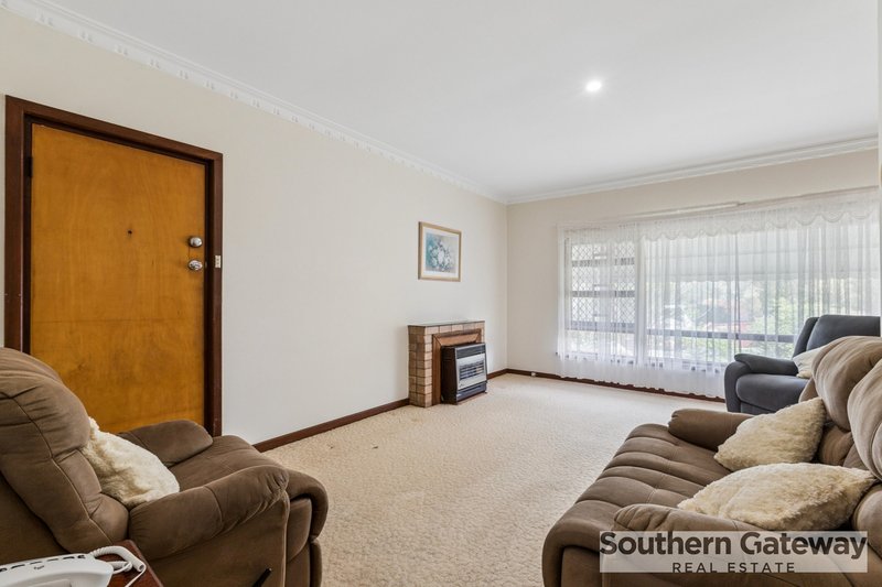 Photo - 6 Barron Way, Orelia WA 6167 - Image 18