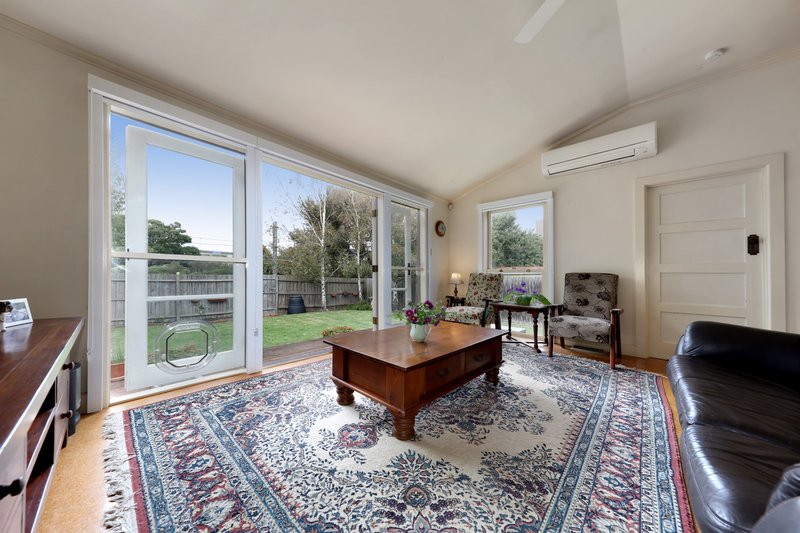 Photo - 6 Barry Street, Bentleigh VIC 3204 - Image 5