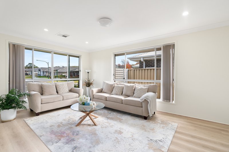 Photo - 6 Bartholomew Way, Braemar NSW 2575 - Image 3