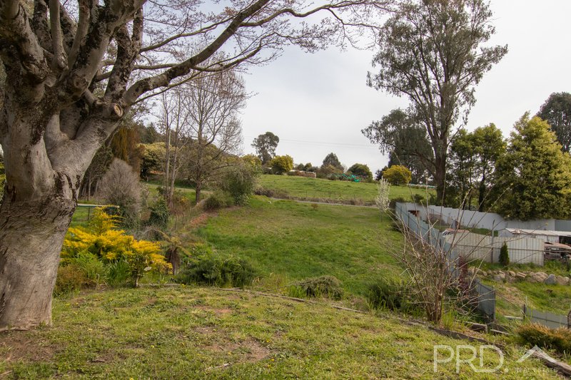 Photo - 6 Batlow Avenue, Batlow NSW 2730 - Image 9