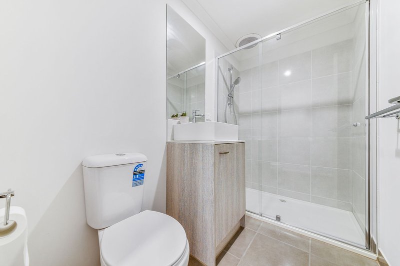 Photo - 6 Bavadia Place, Keysborough VIC 3173 - Image 11