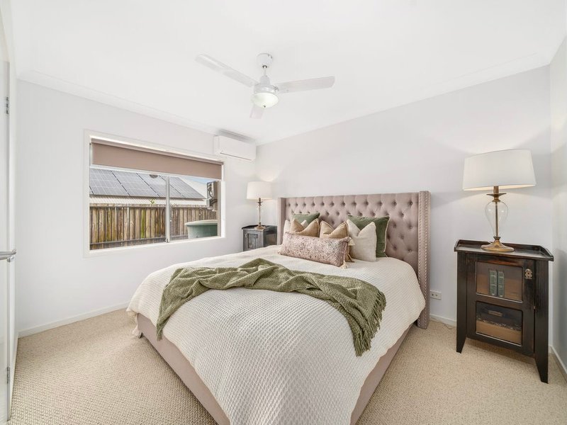Photo - 6 Baybreeze Crescent, Murrumba Downs QLD 4503 - Image 13