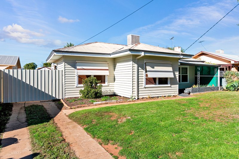 Photo - 6 Baylee Avenue, Mildura VIC 3500 - Image 3