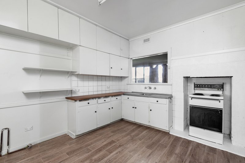Photo - 6 Baylee Avenue, Mildura VIC 3500 - Image 6