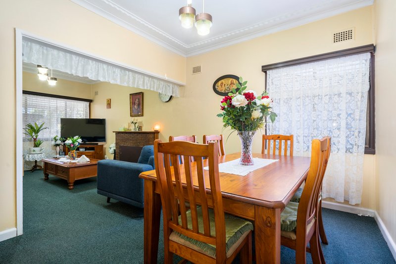 Photo - 6 Beaumont Street, Auburn NSW 2144 - Image 4