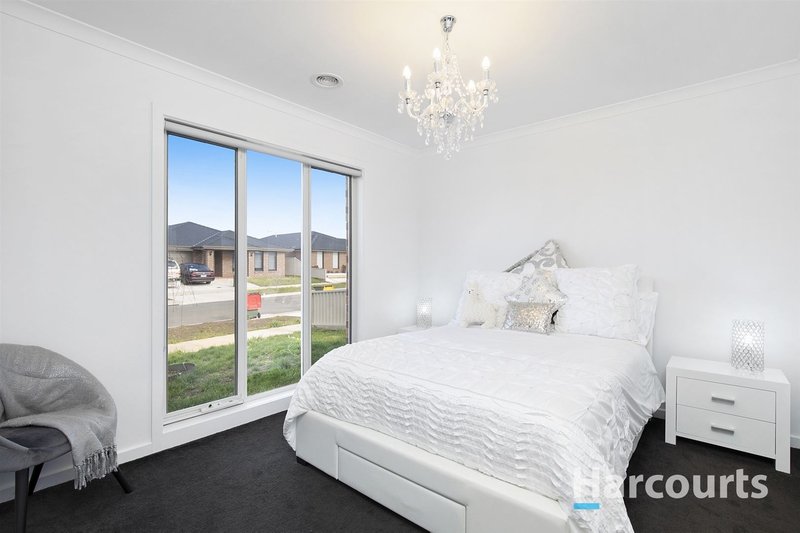 Photo - 6 Bect Street, Sebastopol VIC 3356 - Image 10