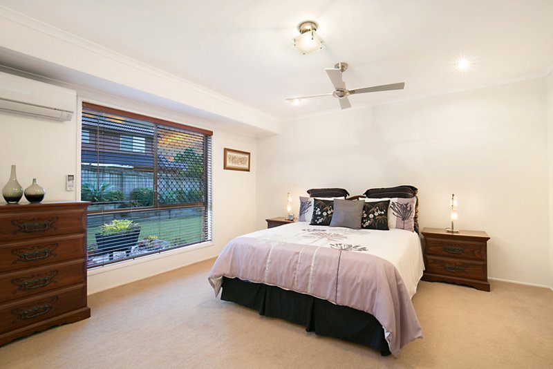 Photo - 6 Bedwell Court, Rochedale South QLD 4123 - Image 7