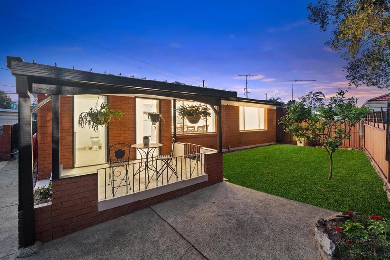 Photo - 6 Begonia Avenue, Cabramatta NSW 2166 - Image 7