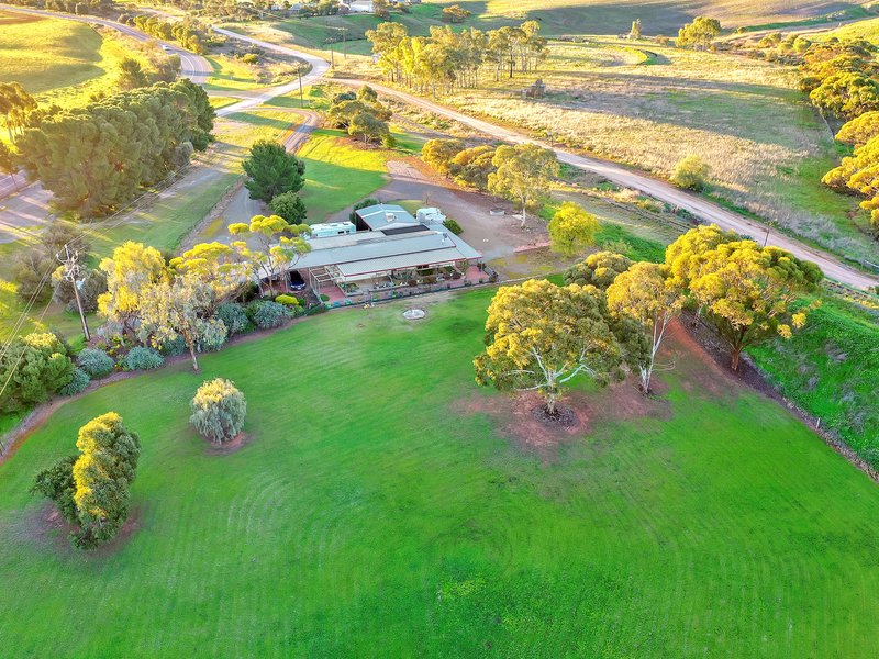 Photo - 6 Bell Road, Hamley Bridge SA 5401 - Image 11