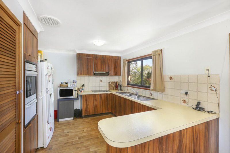 Photo - 6 Bellevista Close, Norah Head NSW 2263 - Image 7