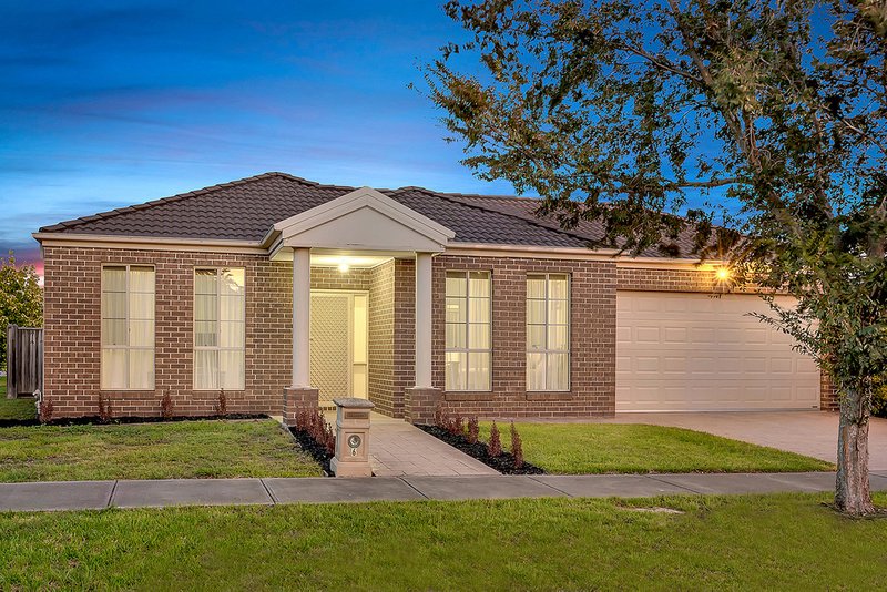 6 Bellfield Drive, Craigieburn VIC 3064