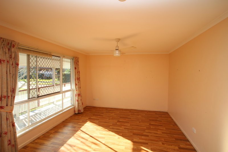 Photo - 6 Belton Court, Beerwah QLD 4519 - Image 2