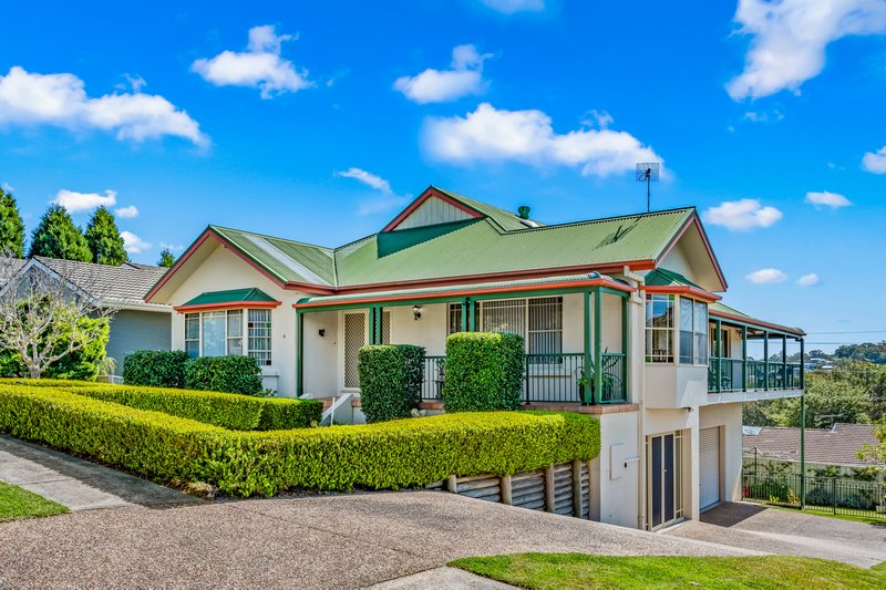 6 Belverdere Close, Eleebana NSW 2282