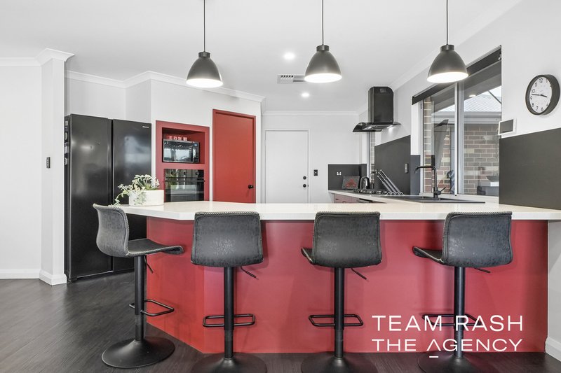 Photo - 6 Benjamin Crescent, Tapping WA 6065 - Image 18