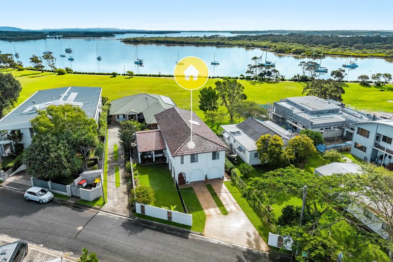Photo - 6 Bent Street, Yamba NSW 2464 - Image 1