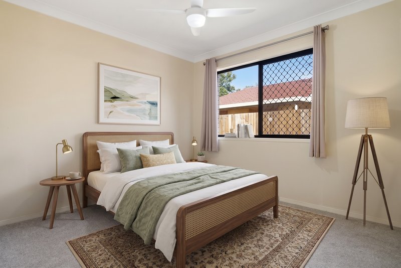 Photo - 6 Berkshire Place, Springfield Lakes QLD 4300 - Image 4